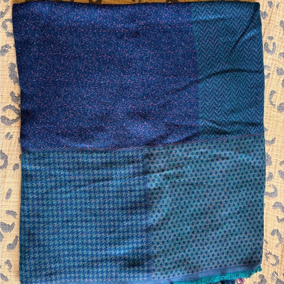 Madewell Patterned Scarf - Picture 2 of 4